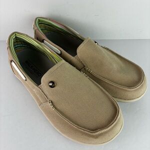 Walk Hero NWOT Beige Canvas Slip On’s